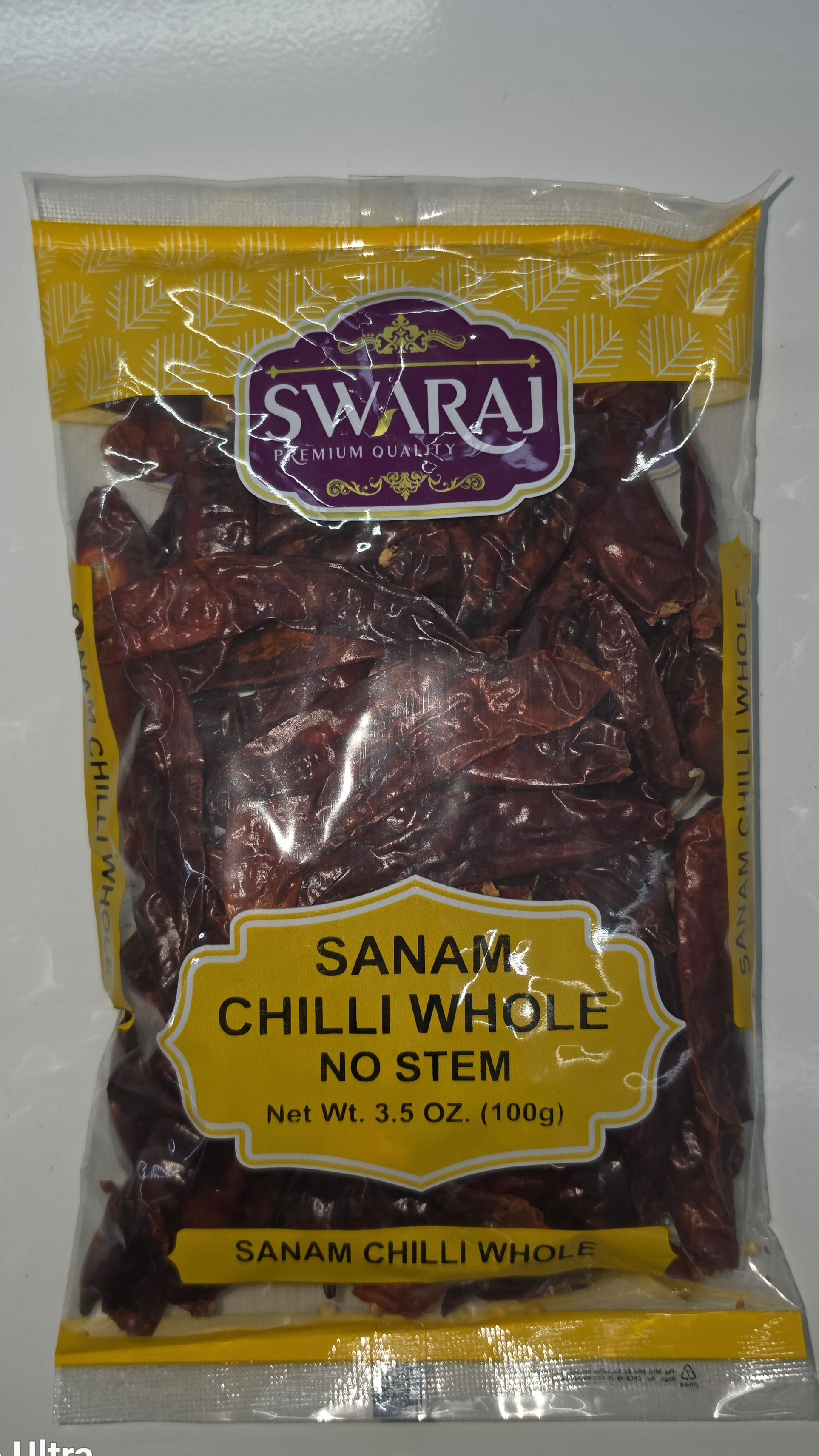 Swaraj Sanam Chilli whole No Stem
