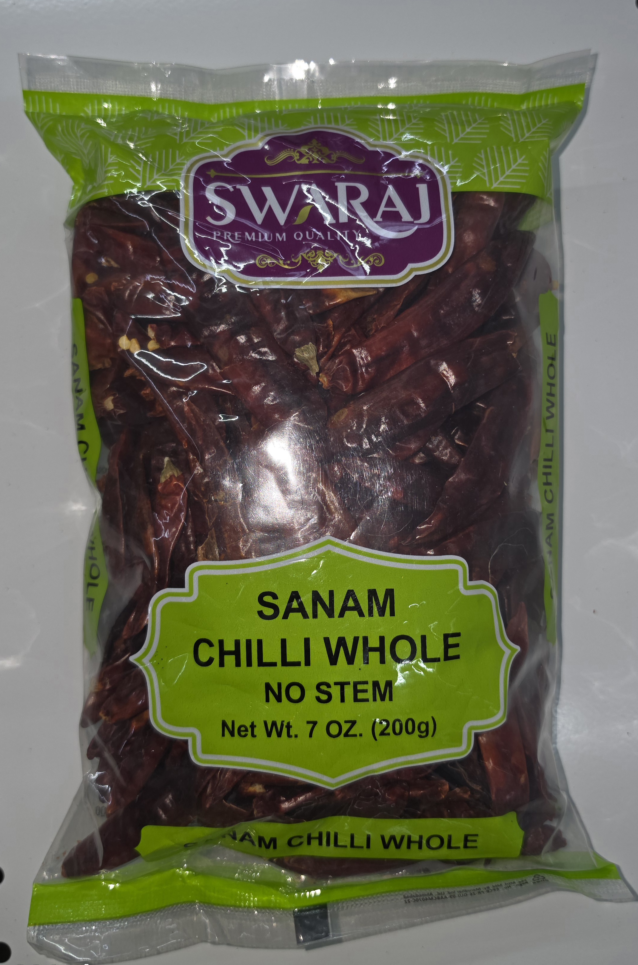 Swaraj Sanam Chilli whole No Stem